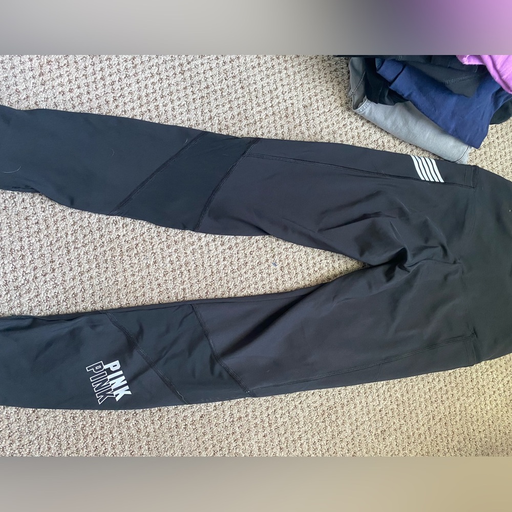 Pink back leggings with pockets